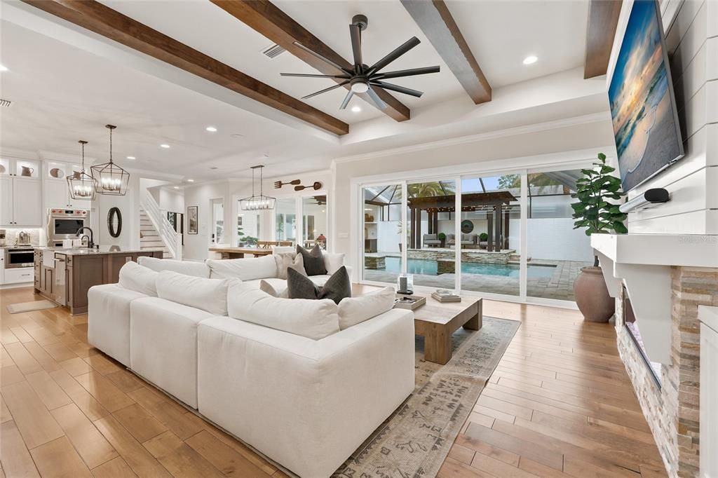 For Sale: $1,349,000 (5 beds, 4 baths, 3367 Square Feet)