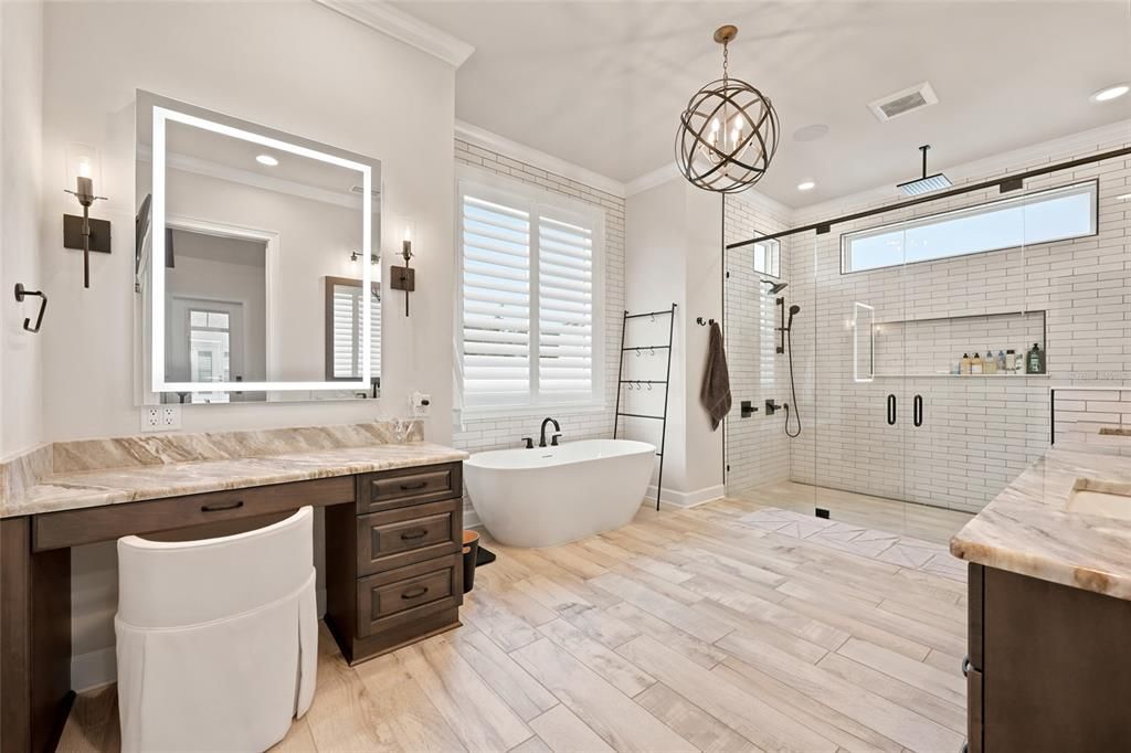 For Sale: $1,349,000 (5 beds, 4 baths, 3367 Square Feet)