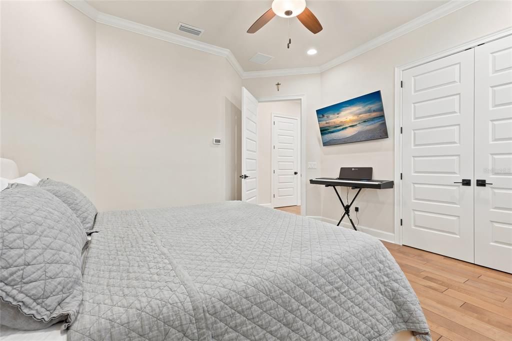 For Sale: $1,349,000 (5 beds, 4 baths, 3367 Square Feet)