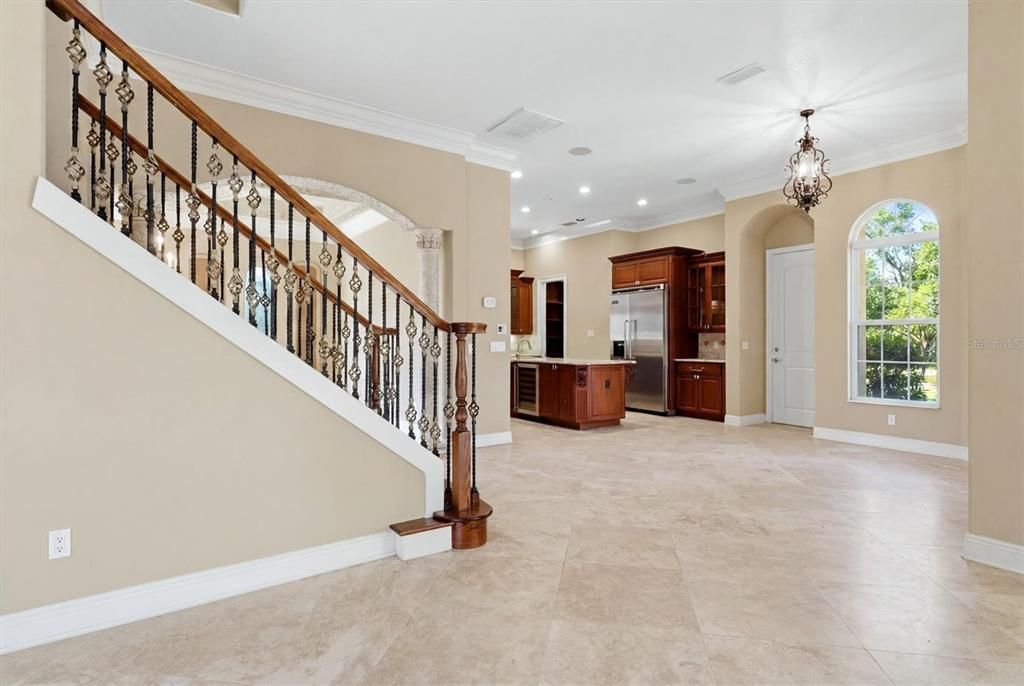 待售: $1,650,000 (5 贝兹, 6 浴室, 7128 平方英尺)