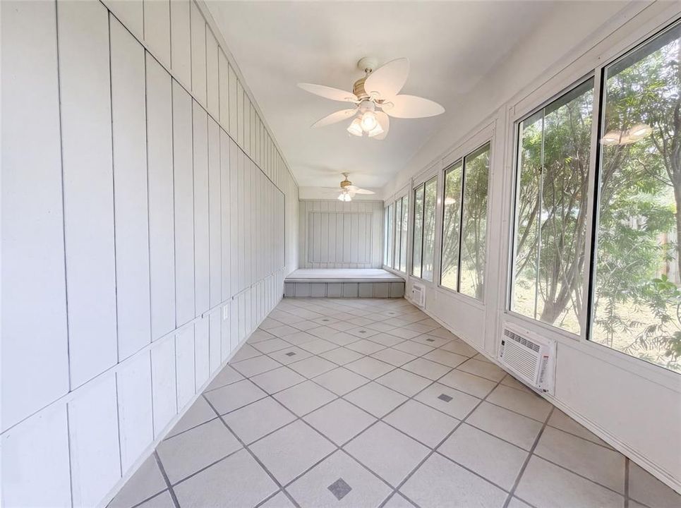 For Sale: $360,000 (4 beds, 2 baths, 1781 Square Feet)