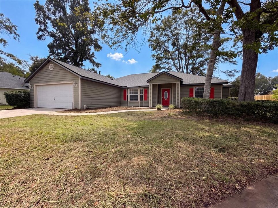 For Sale: $360,000 (4 beds, 2 baths, 1781 Square Feet)