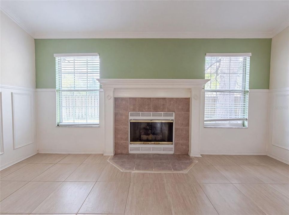For Sale: $360,000 (4 beds, 2 baths, 1781 Square Feet)