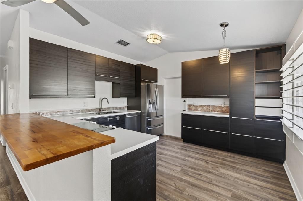 En Venta: $485,000 (3 camas, 1 baños, 1008 Pies cuadrados)