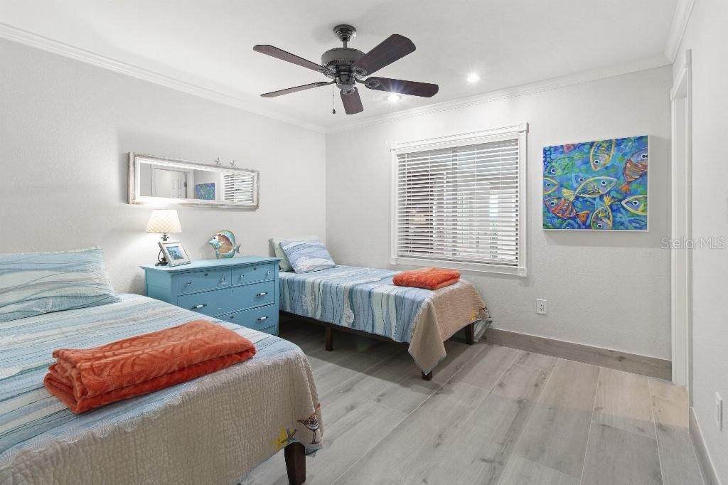 For Sale: $819,000 (3 beds, 2 baths, 2320 Square Feet)
