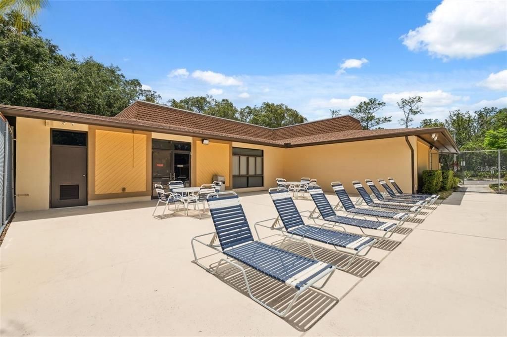 For Rent: $1,400 (2 beds, 1 baths, 800 Square Feet)