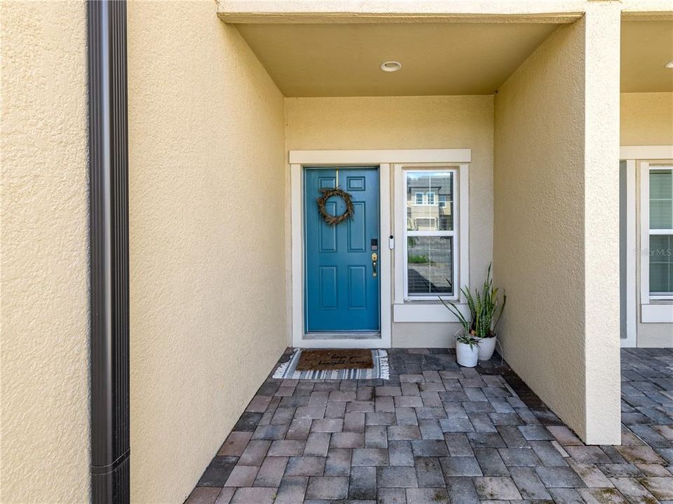 Active With Contract: $2,300 (3 beds, 2 baths, 1700 Square Feet)