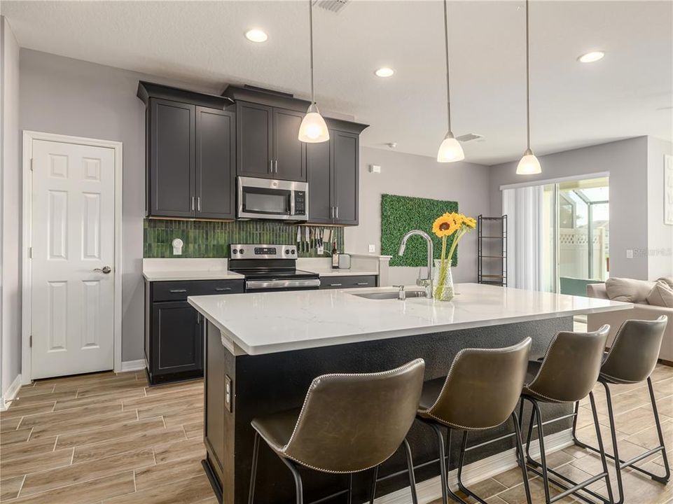 Active With Contract: $2,300 (3 beds, 2 baths, 1700 Square Feet)