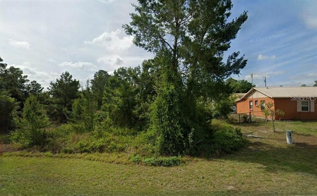 Недавно продано: $8,500 (0.26 acres)