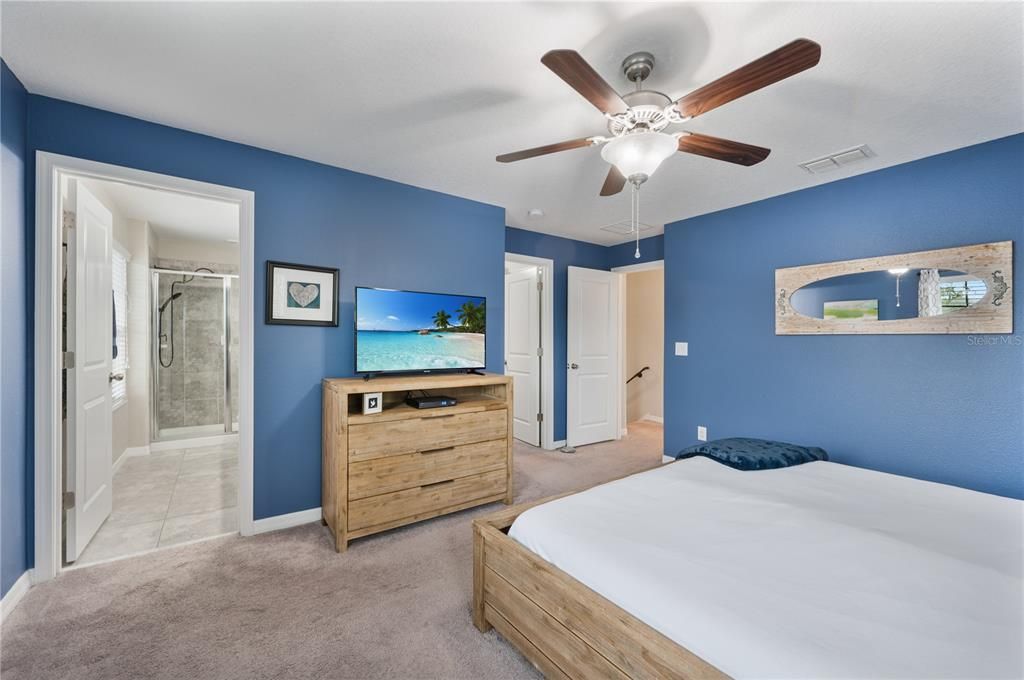 For Sale: $389,700 (3 beds, 2 baths, 1755 Square Feet)