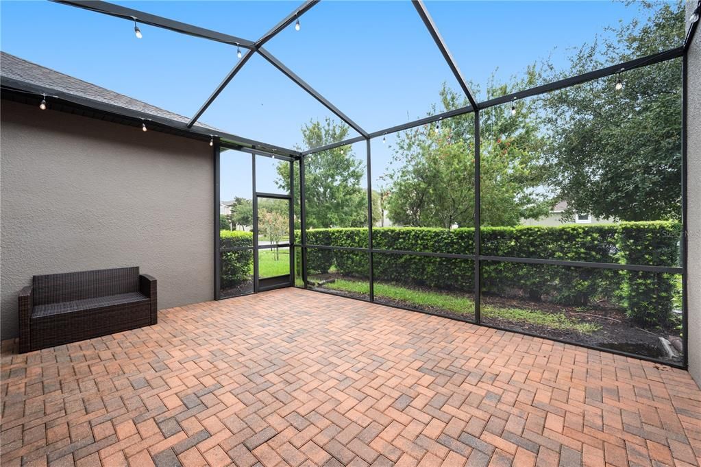 For Sale: $389,700 (3 beds, 2 baths, 1755 Square Feet)