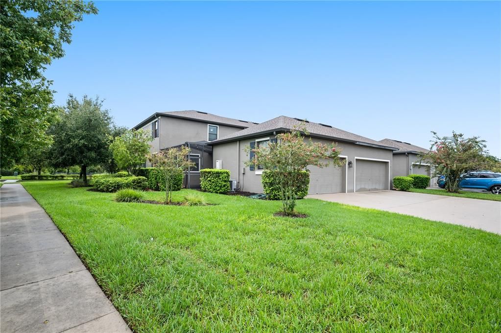 For Sale: $389,700 (3 beds, 2 baths, 1755 Square Feet)