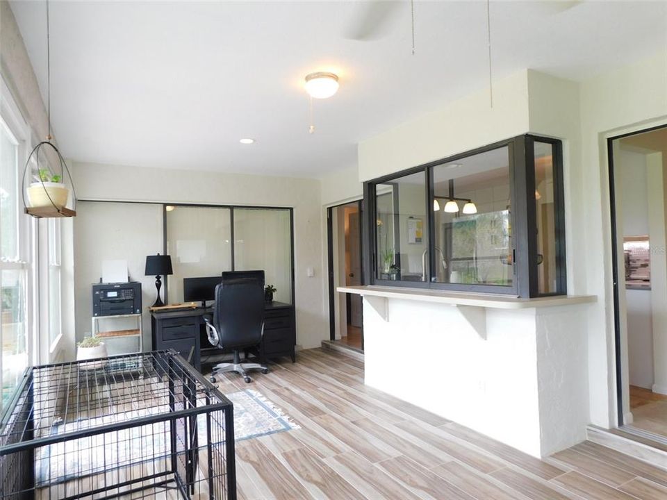 For Sale: $309,000 (2 beds, 2 baths, 1504 Square Feet)