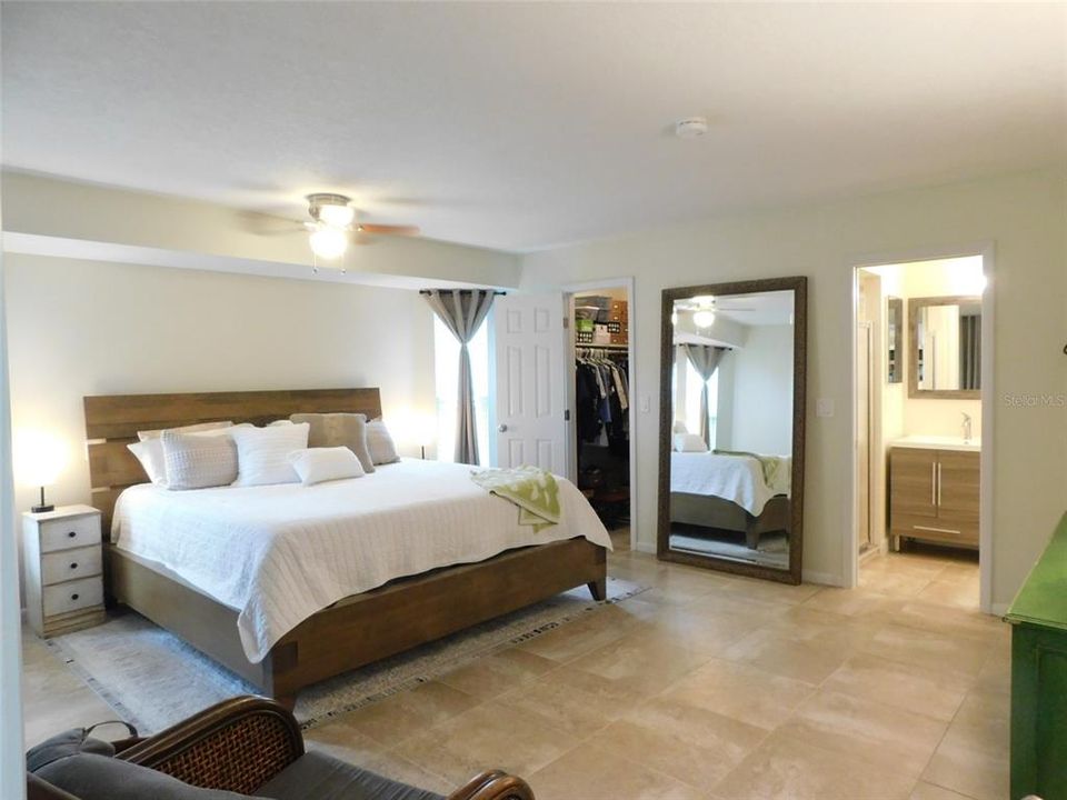 For Sale: $309,000 (2 beds, 2 baths, 1504 Square Feet)