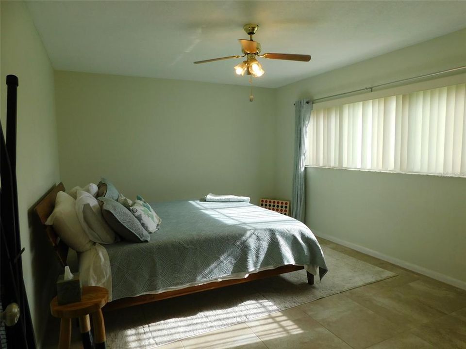 For Sale: $309,000 (2 beds, 2 baths, 1504 Square Feet)