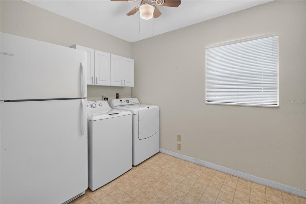 En Venta: $219,900 (3 camas, 2 baños, 1450 Pies cuadrados)