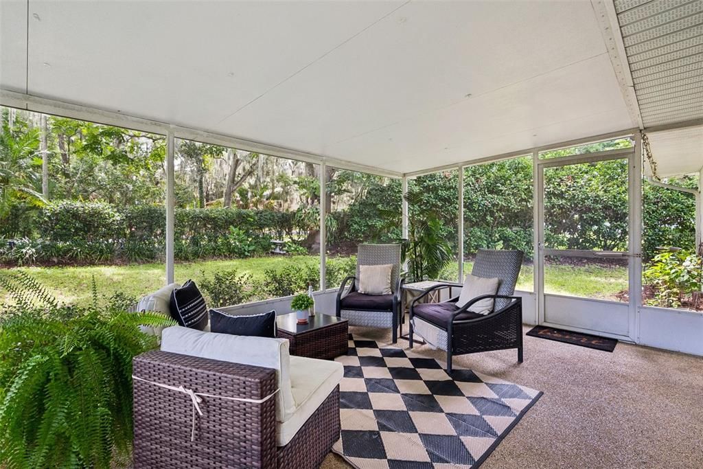 For Sale: $375,000 (2 beds, 2 baths, 1514 Square Feet)