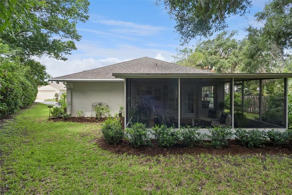 For Sale: $375,000 (2 beds, 2 baths, 1514 Square Feet)