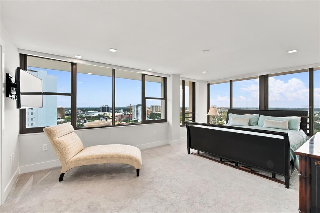 For Sale: $1,299,999 (2 beds, 2 baths, 1636 Square Feet)