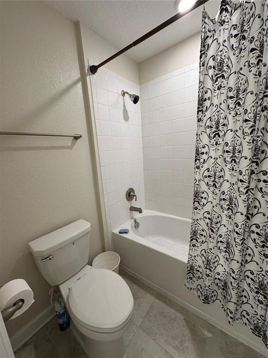 For Sale: $499,000 (4 beds, 3 baths, 2644 Square Feet)