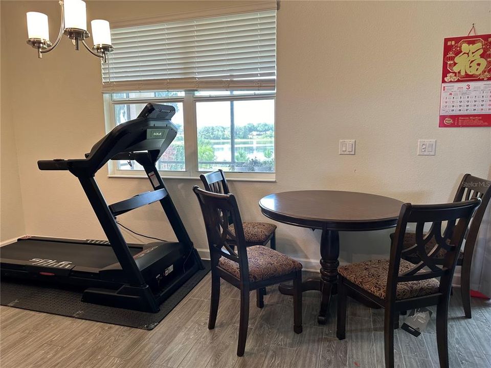 For Sale: $499,000 (4 beds, 3 baths, 2644 Square Feet)