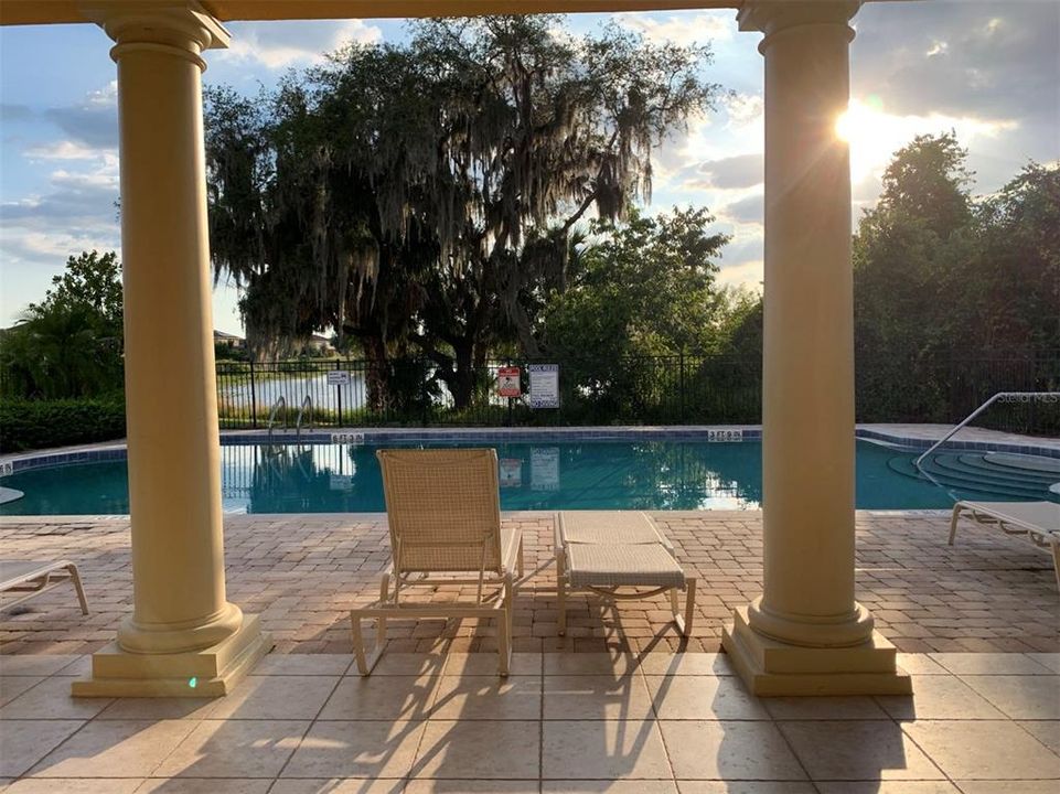 For Sale: $499,000 (4 beds, 3 baths, 2644 Square Feet)