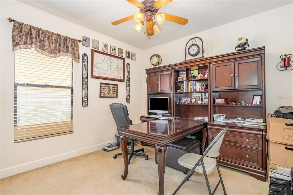 For Sale: $500,000 (4 beds, 3 baths, 2668 Square Feet)