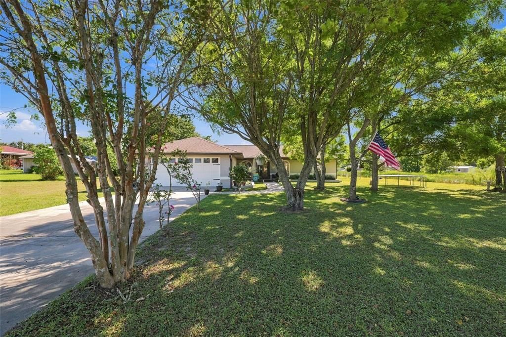 For Sale: $380,000 (3 beds, 2 baths, 1799 Square Feet)