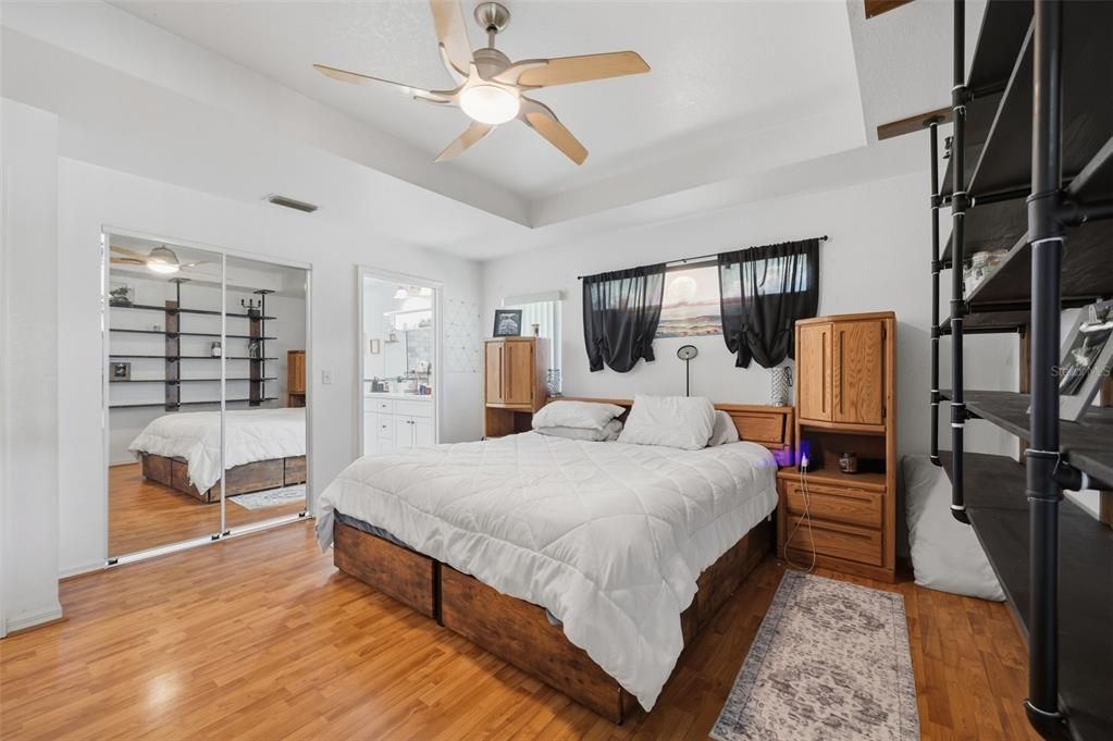 For Sale: $380,000 (3 beds, 2 baths, 1799 Square Feet)