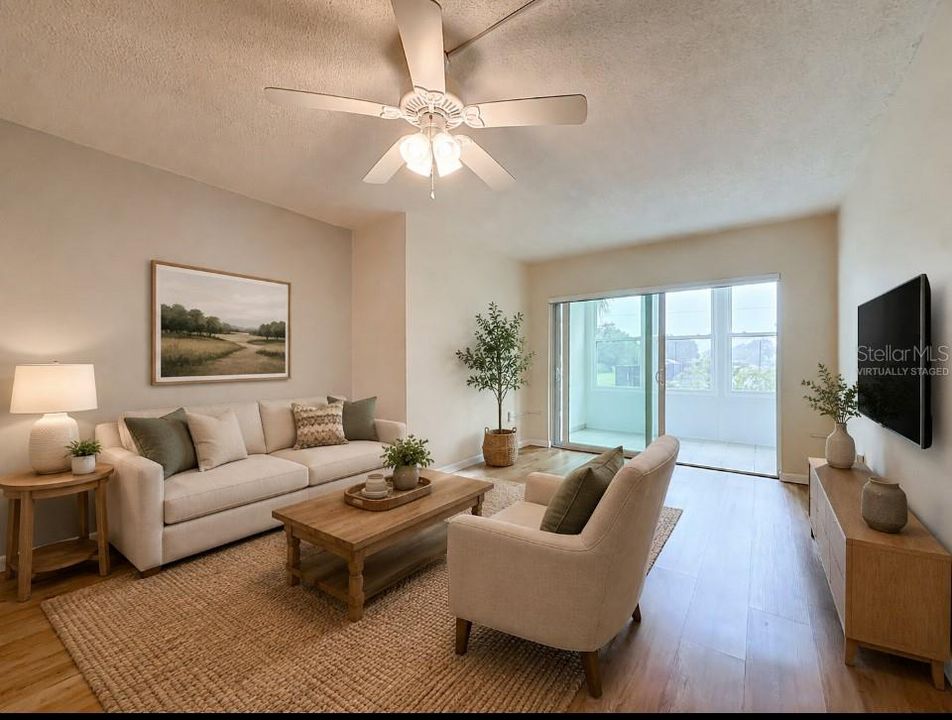 For Sale: $143,000 (2 beds, 1 baths, 1028 Square Feet)