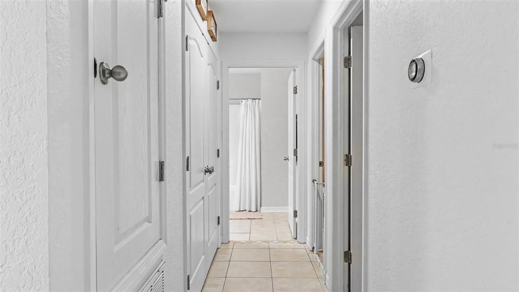 Activo con contrato: $315,000 (3 camas, 2 baños, 1758 Pies cuadrados)