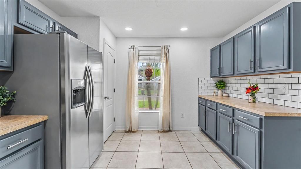Activo con contrato: $315,000 (3 camas, 2 baños, 1758 Pies cuadrados)