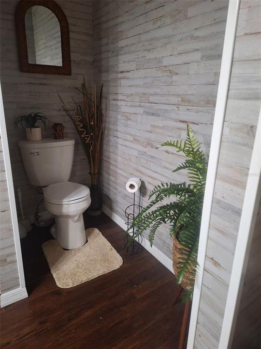 For Sale: $375,000 (3 beds, 3 baths, 2114 Square Feet)