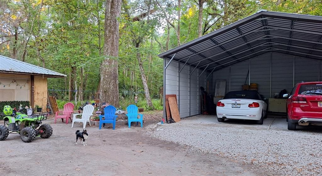 For Sale: $375,000 (3 beds, 3 baths, 2114 Square Feet)