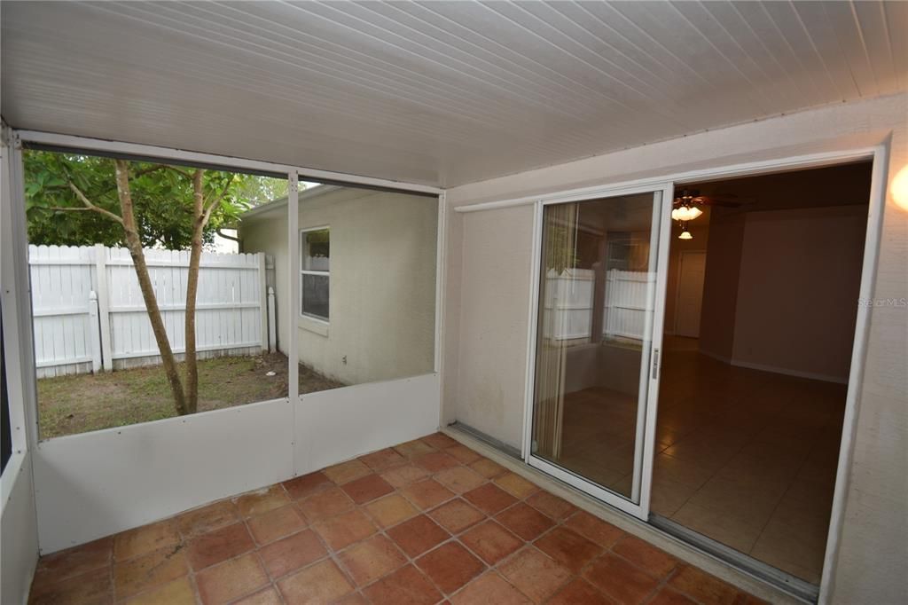 En Renta: $1,900 (3 camas, 2 baños, 1357 Pies cuadrados)