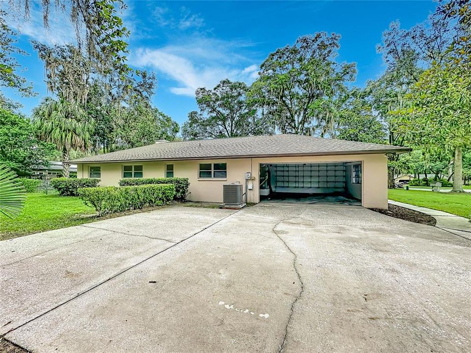 For Sale: $457,900 (4 beds, 3 baths, 2166 Square Feet)