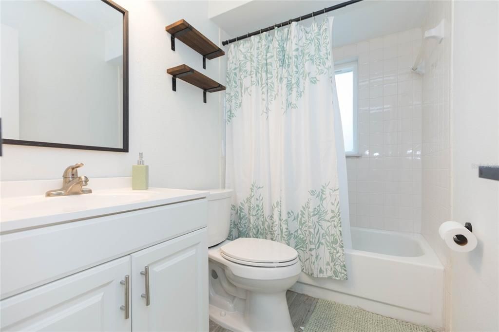 For Sale: $449,000 (3 beds, 2 baths, 1464 Square Feet)