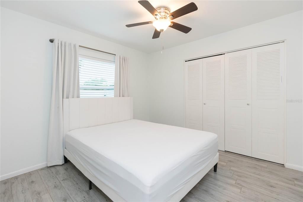 For Sale: $449,000 (3 beds, 2 baths, 1464 Square Feet)