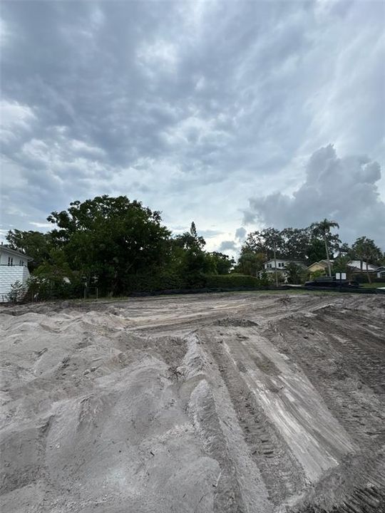 Recently Sold: $475,000 (0.14 acres)