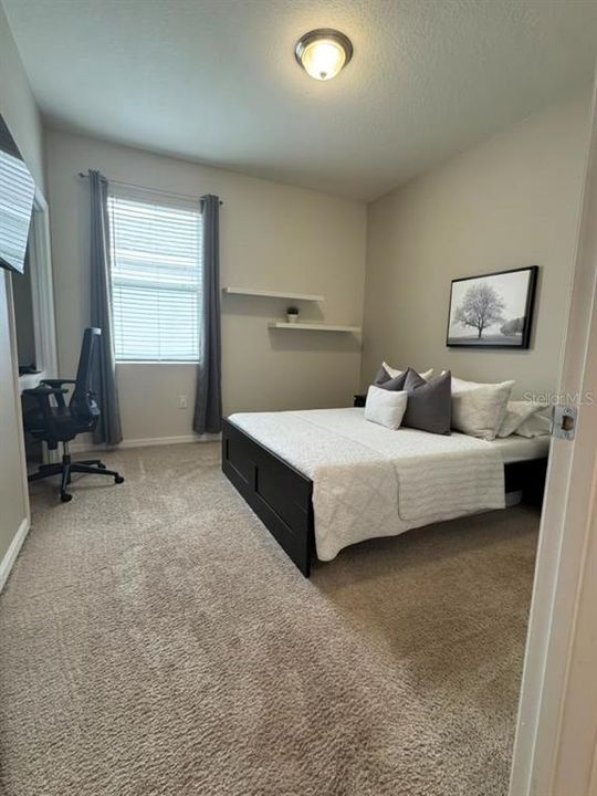 В аренду: $2,700 (4 спален, 2 ванн, 2057 Квадратных фут)