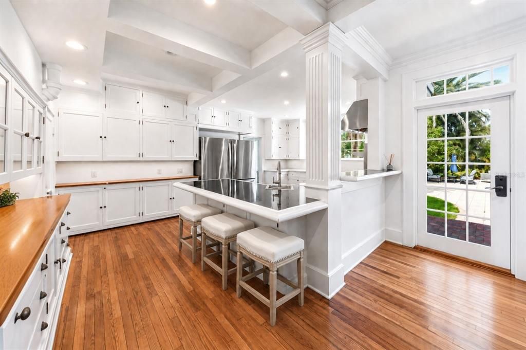 En Venta: $3,000,000 (7 camas, 7 baños, 7223 Pies cuadrados)