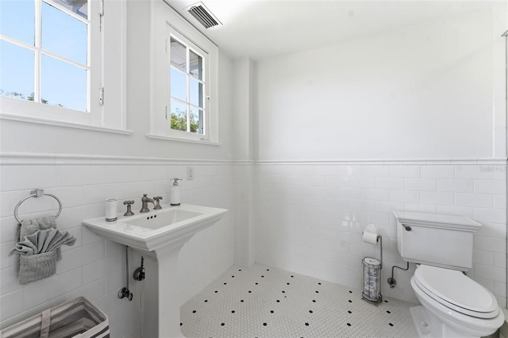 En Venta: $3,000,000 (7 camas, 7 baños, 7223 Pies cuadrados)