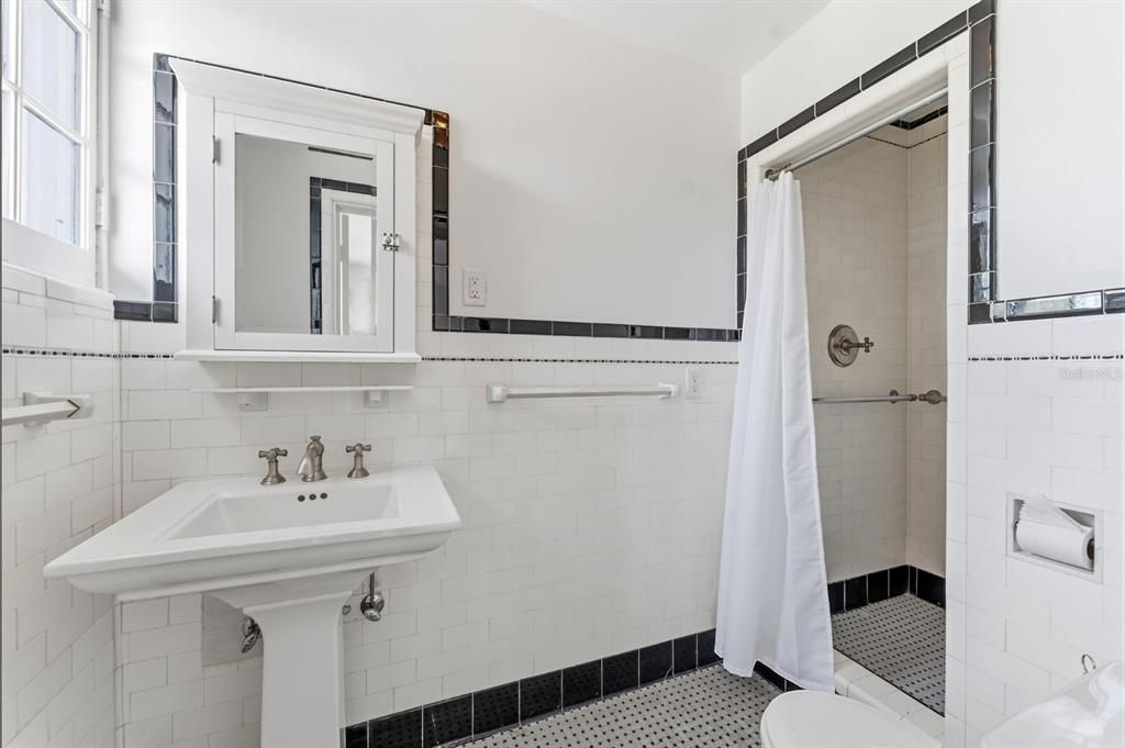 En Venta: $3,000,000 (7 camas, 7 baños, 7223 Pies cuadrados)