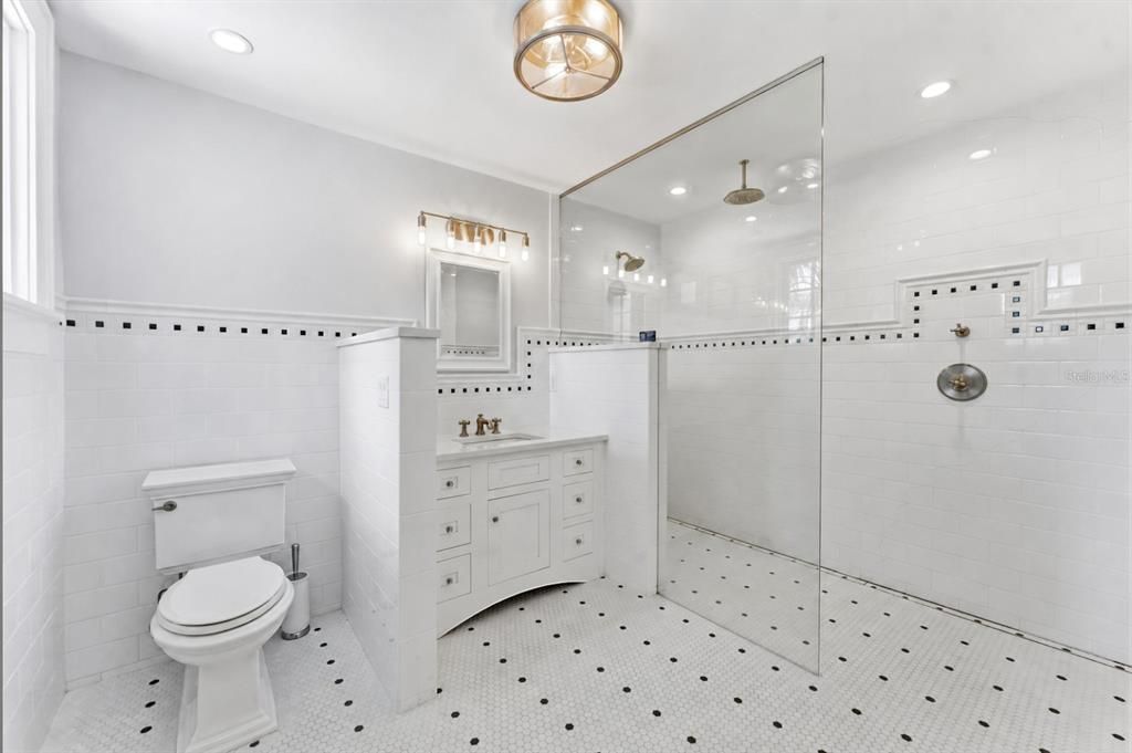 En Venta: $3,000,000 (7 camas, 7 baños, 7223 Pies cuadrados)