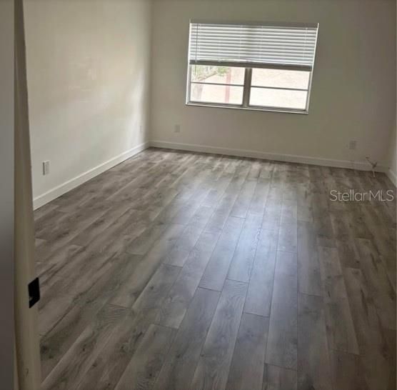 For Rent: $1,499 (1 beds, 1 baths, 700 Square Feet)