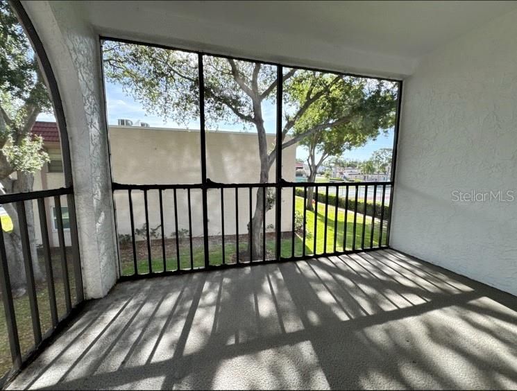 For Rent: $1,499 (1 beds, 1 baths, 700 Square Feet)