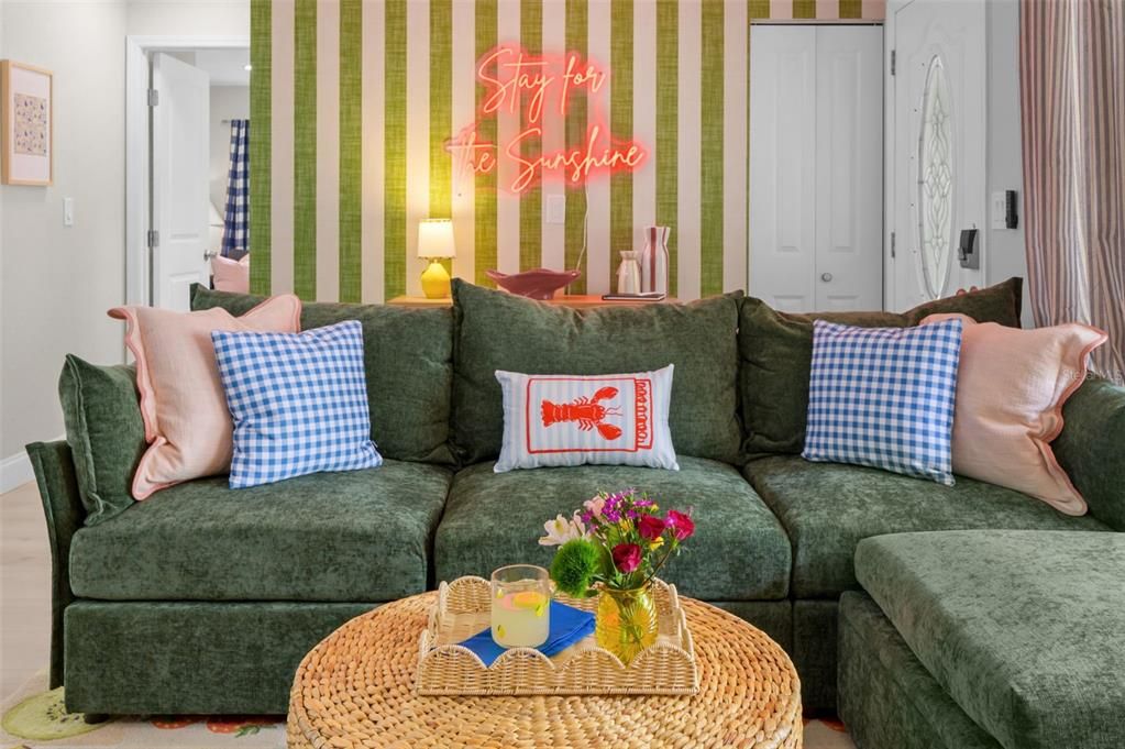 En Venta: $575,000 (3 camas, 2 baños, 1417 Pies cuadrados)