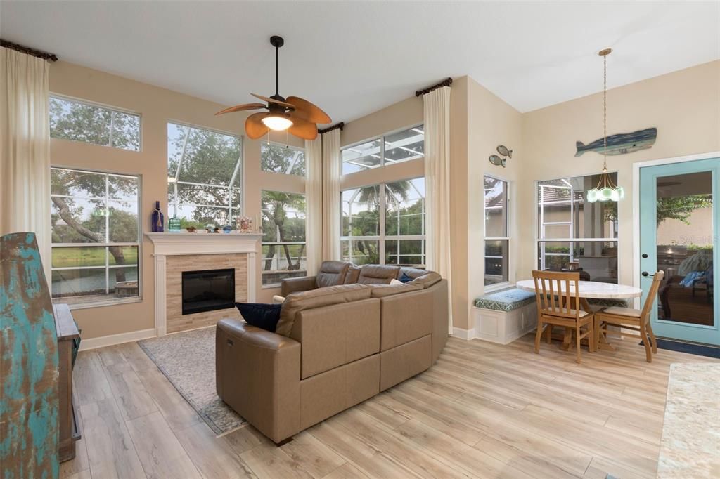 For Sale: $775,000 (5 beds, 3 baths, 3212 Square Feet)