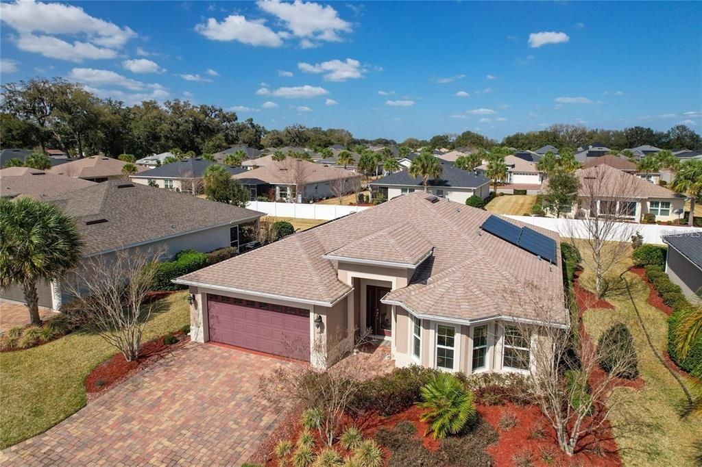 For Rent: $2,300 (3 beds, 2 baths, 1658 Square Feet)