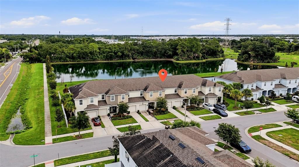 На продажу: $244,900 (3 спален, 2 ванн, 1400 Квадратных фут)